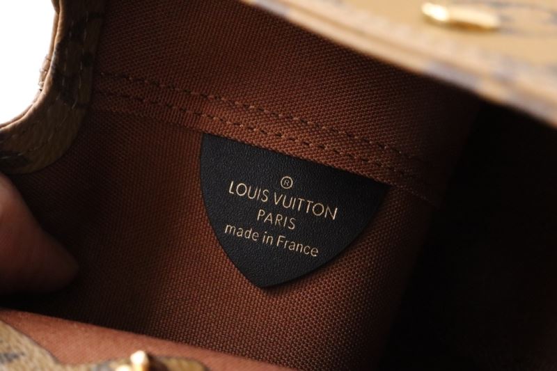 LV Shopping Bags